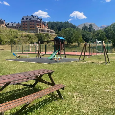 Ventanal De Saras Petfriendly Garaje Trastero Y Chimenea - Arafita Daire