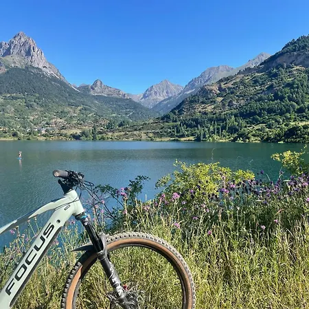 Ventanal De Saras Petfriendly Garaje Trastero Y Chimenea - Arafita