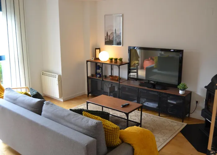 Ventanal De Saras Petfriendly Garaje Trastero Y Chimenea - Arafita شقة